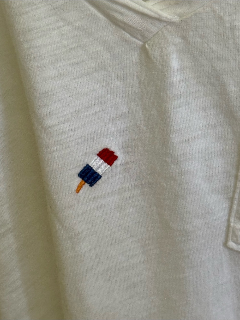 T.La White Popsicle Embroidered V-Neck Short Sleeve Tee/Made in USA - Picture 2 of 4